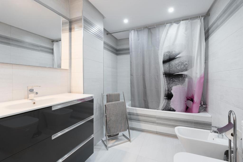Apartamento En Puerto Marina B32 Benalmadena Bagian luar foto