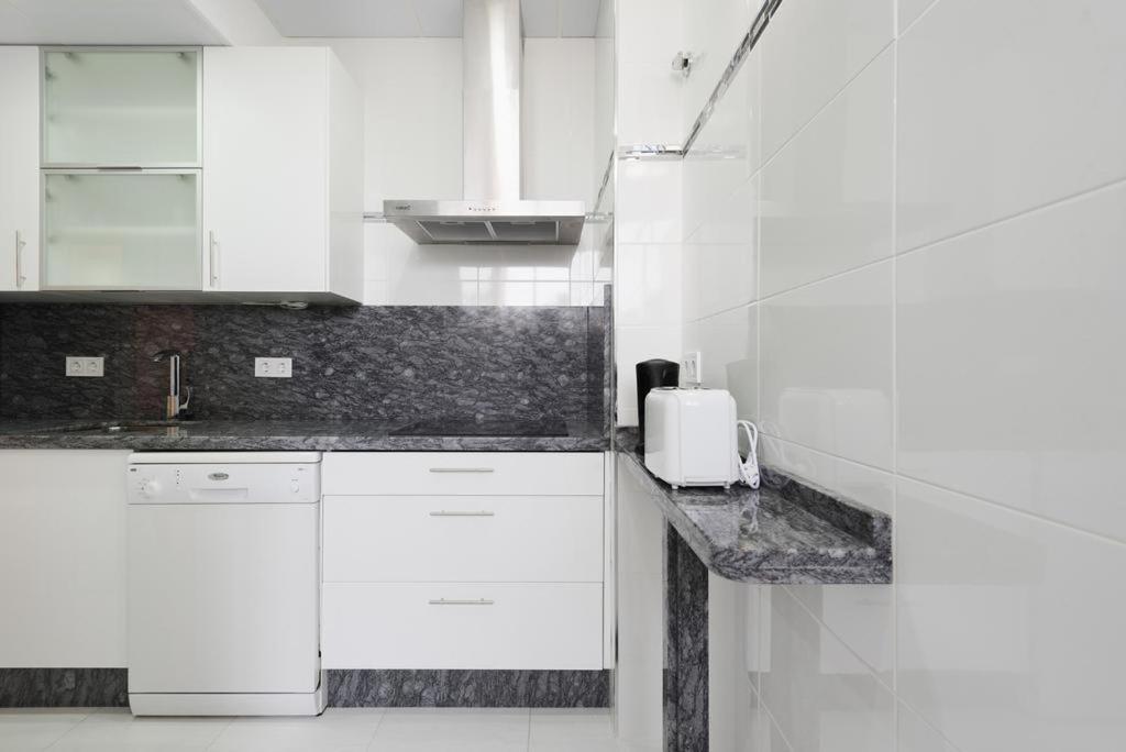 Apartamento En Puerto Marina B32 Benalmadena Bagian luar foto